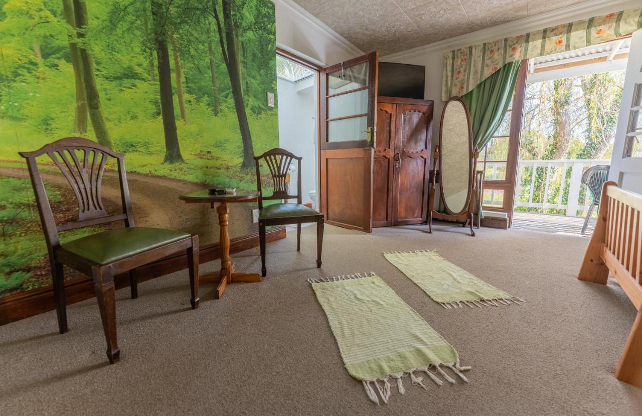 Aquaelberg Place Swellendam Bagian luar foto