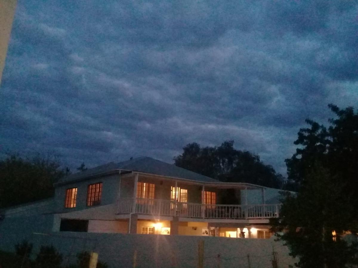 Aquaelberg Place Swellendam Bagian luar foto