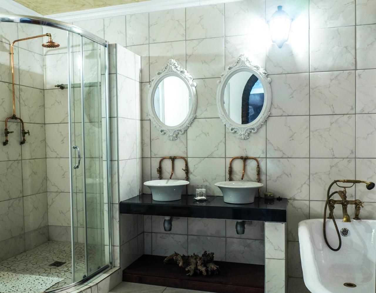 Aquaelberg Place Swellendam Bagian luar foto